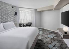Renaissance Daytona Beach Oceanfront Hotel 4