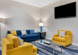 Comfort Inn & Suites Danbury-Bethel 5