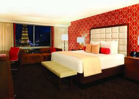 Horseshoe Las Vegas by Suiteness 4