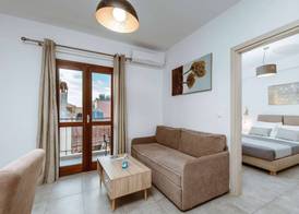 Deluxe Rooms 5