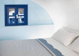 Roula Villa Studios & Apartments 5