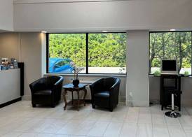 Econo Lodge Airport Quebec 4