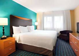 Dubuque Inn and Suites 5