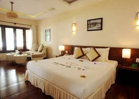 Vinh Hung Riverside Resort & Spa 5