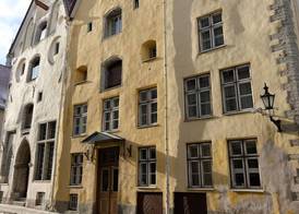 The Three Sisters Hotel 5