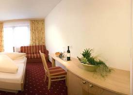Superior Hotel Persal 4