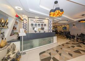 Comfort Suites Hotel 3