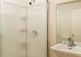 Days Inn by Wyndham Trois-Rivieres 5