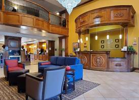 Comfort Suites Bay City East 4