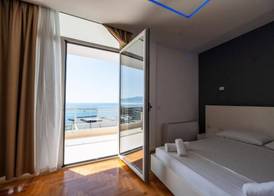 Hotel Lusini 5