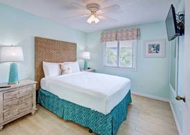 New Smyrna Waves MOD Collection by Sonesta 5