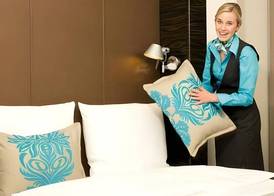 Motel One Salzburg-Mirabell 2