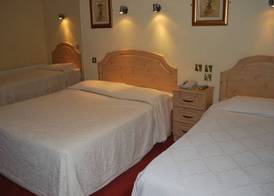 Hibernian Hotel & Leisure Centre 3
