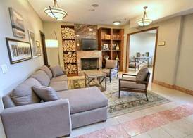 Country Inn & Suites by Radisson, Dearborn, MI 5