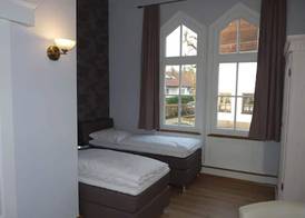Gästehaus "Unsere Stadtvilla" Hechingen 5