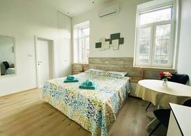 En-suite Rose on Rokova Street 2