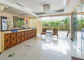 Main Hotel and Suites Cebu 5