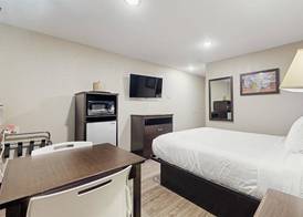 Red Lion Inn & Suites Olathe Kansas City 5