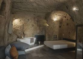 Aque cave 3