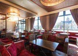 City Hotel 3