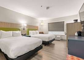 Country Inn & Suites by Radisson, Asheville - Outlet Mall 4