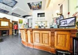 City London Hotel 5