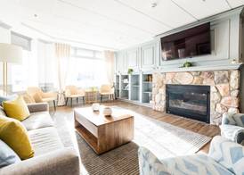 Cherry Tree Inn & Suites 2