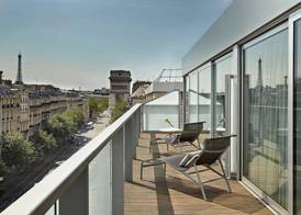 Renaissance Paris Arc de Triomphe Hotel 4