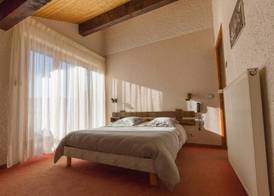 Hotel Le Tetras 5