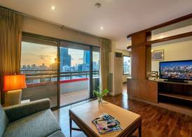 Bandara Silom Suites 4