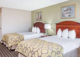 Baymont by Wyndham Clarksville Northeast 5