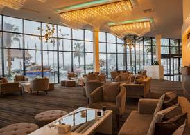 Sky Tower Hotel 4