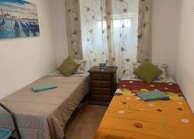 House and Rooms in Lisbon 3