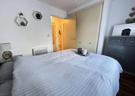 Grand Central Apartments, Centro 3