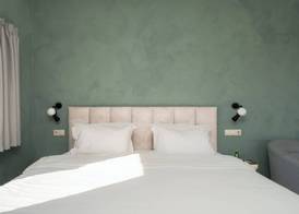 24K Athena Suites 3