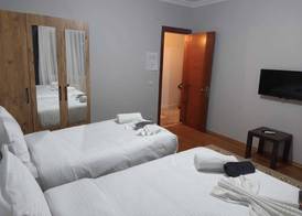 Royal Garden Suite and Hotel 4