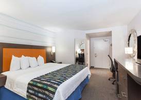 Days Inn by Wyndham Lanham Washington DC 4