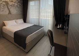 Mithras Hotel 4