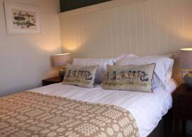 The Erskine Arms 3