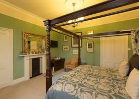 Grosvenor Villa 4