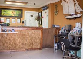 Riptide Oceanfront Hotel 3