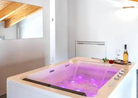 Mesbeglia Luxury Rooms 3