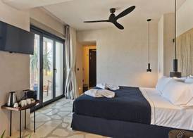 Almi Luxury Rooms 5