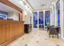 Days Inn by Wyndham Modesto 2