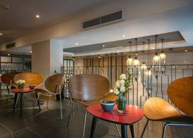 Bespoke Trendy Hotel Hanoi 5