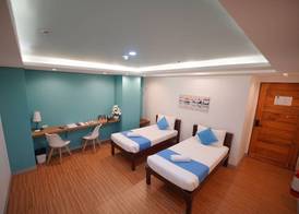 Arzo Hotel Premier 4