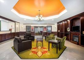 La Quinta by Wyndham Columbus TX 3