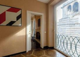 JOIVY Exclusive Flat for 7 near Cathedral of Genoa 3
