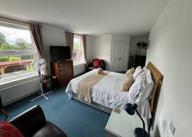 Hookwood Lodge 4
