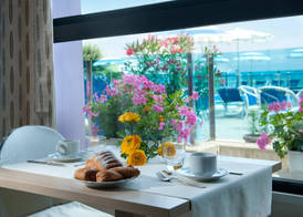 Hotel Lungomare 5
